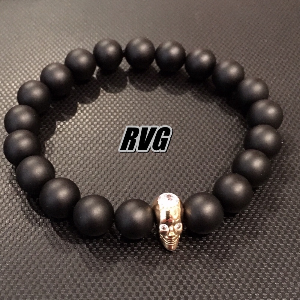 Matte Onyx Beads W/Diamond Skull 10mm Elastic NWOT